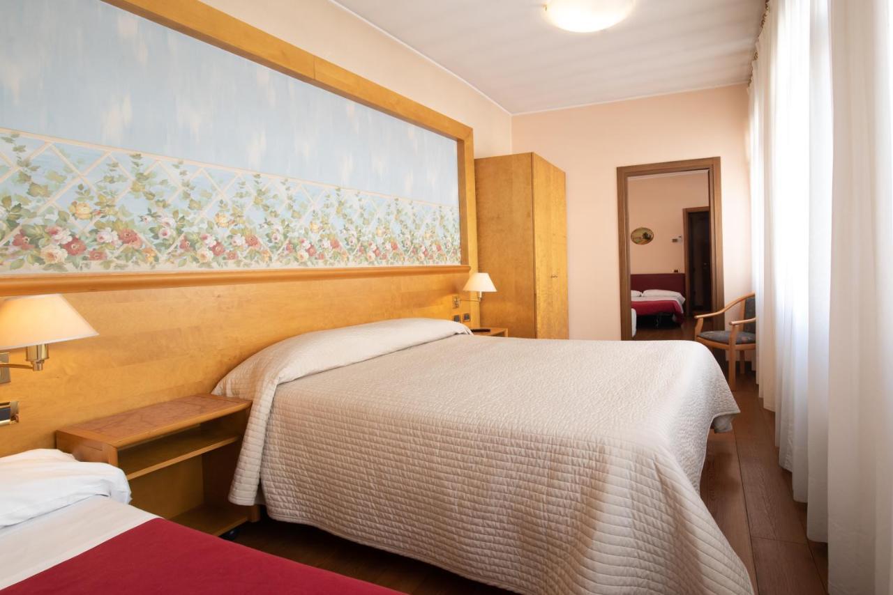 Residence La Fenice Padoue Extérieur photo